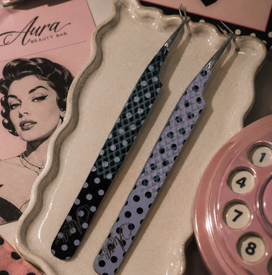*LIMITED EDITION* Polka Dot Tweezer